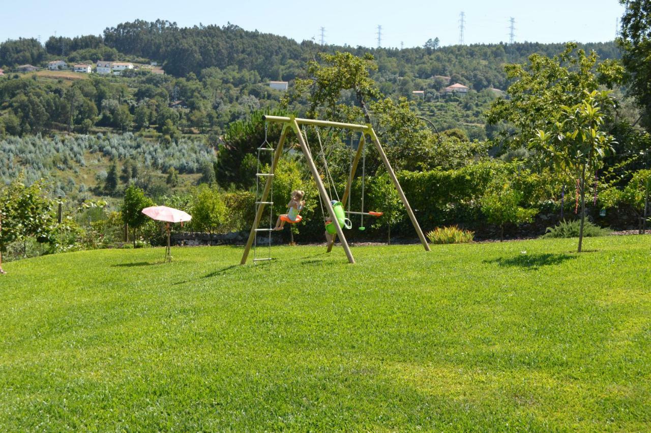 Al Ribeiro Apartment Povoa de Lanhoso Bagian luar foto