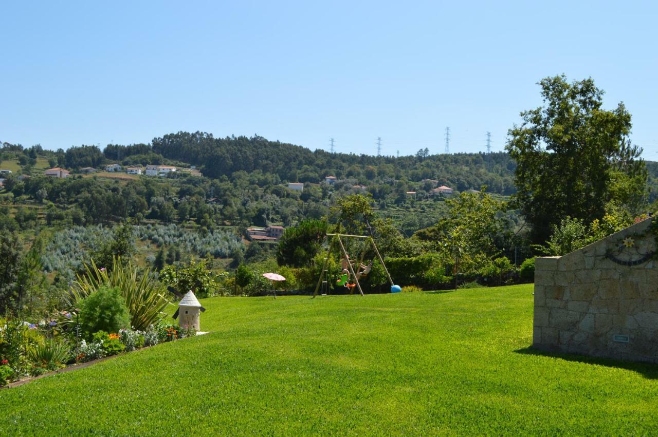Al Ribeiro Apartment Povoa de Lanhoso Bagian luar foto